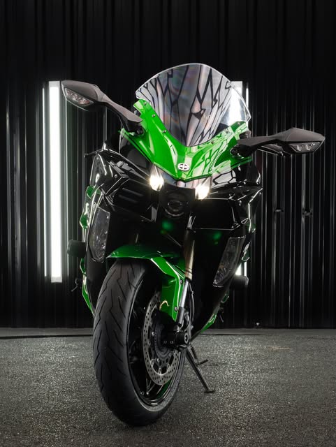 KAWASAKI NINJA H2 SX SE - Imagem 2