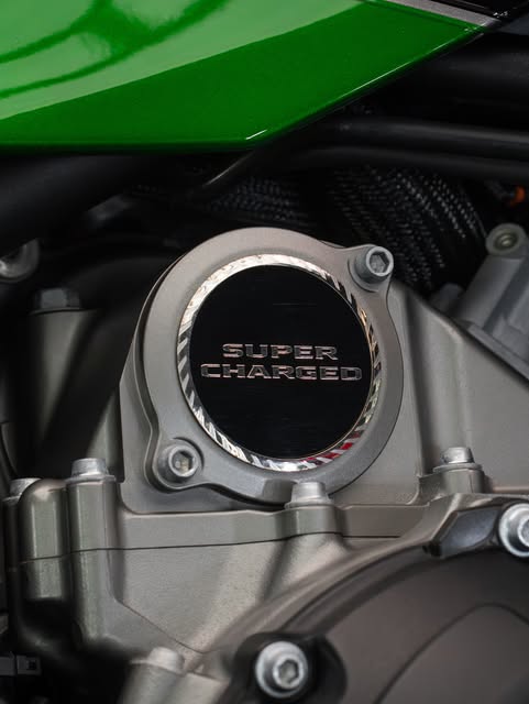 KAWASAKI NINJA H2 SX SE - Imagem 9