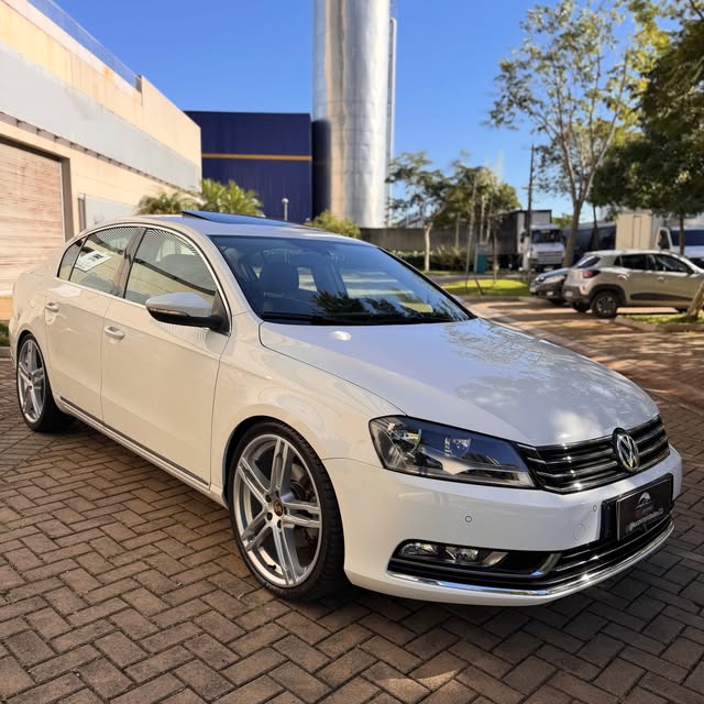 VOLKSWAGEN PASSAT - Imagem 3