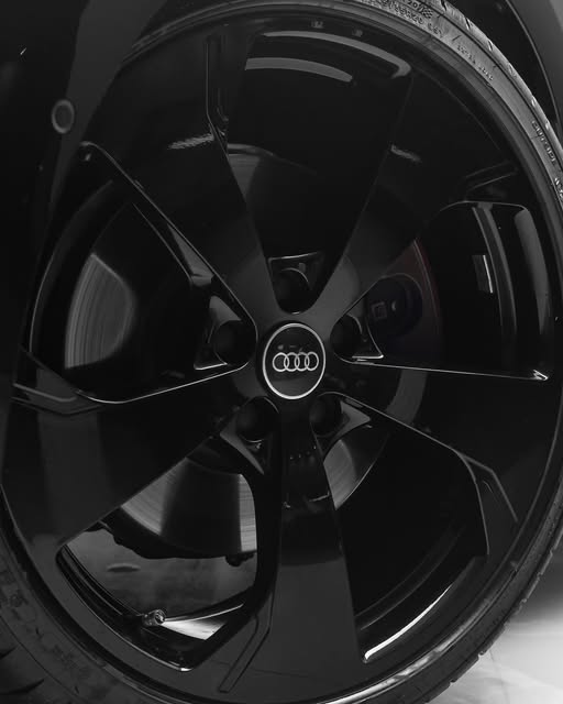 AUDI A5 PERFORMANCE S EDITION - Imagem 6