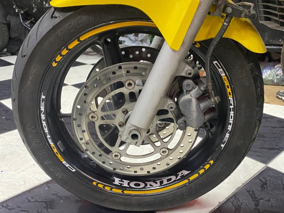HONDA CB 600 F HORNET - Imagem 5