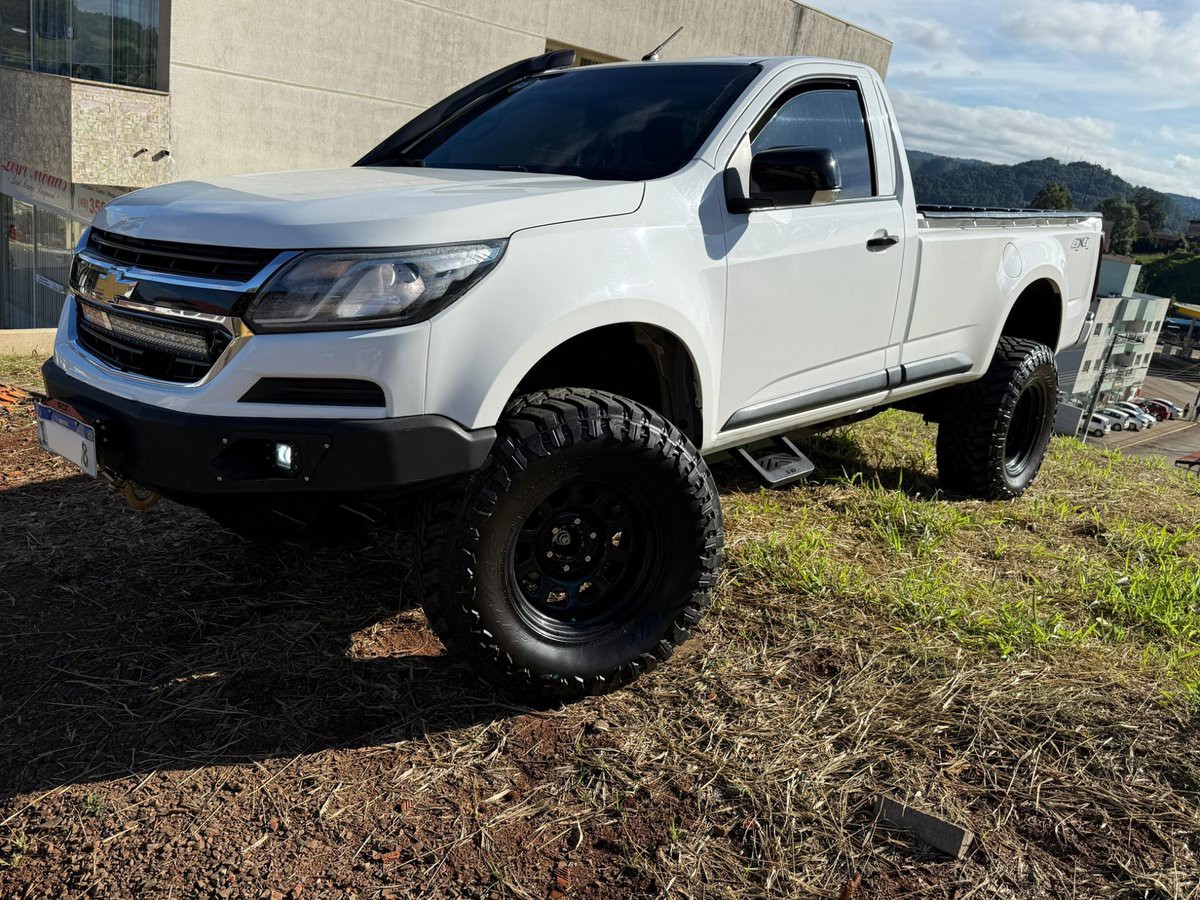 CHEVROLET S10 LS - Imagem 1
