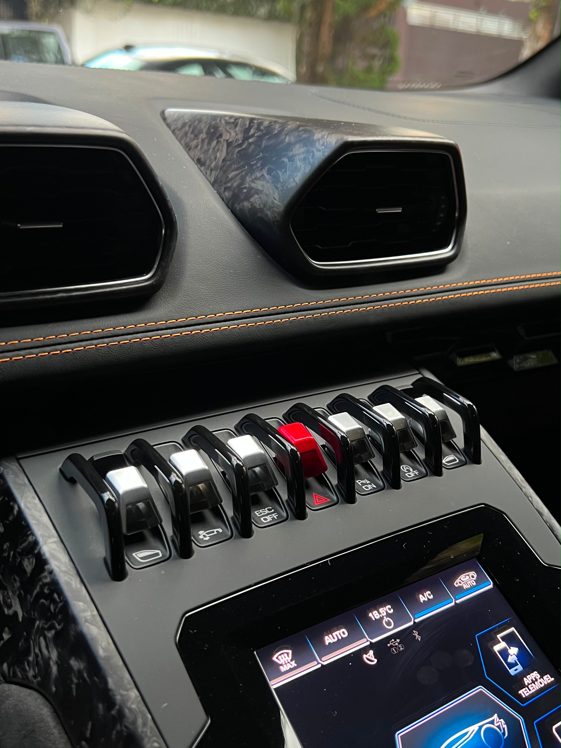 LAMBORGHINI HURACAN EVO - Imagem 11