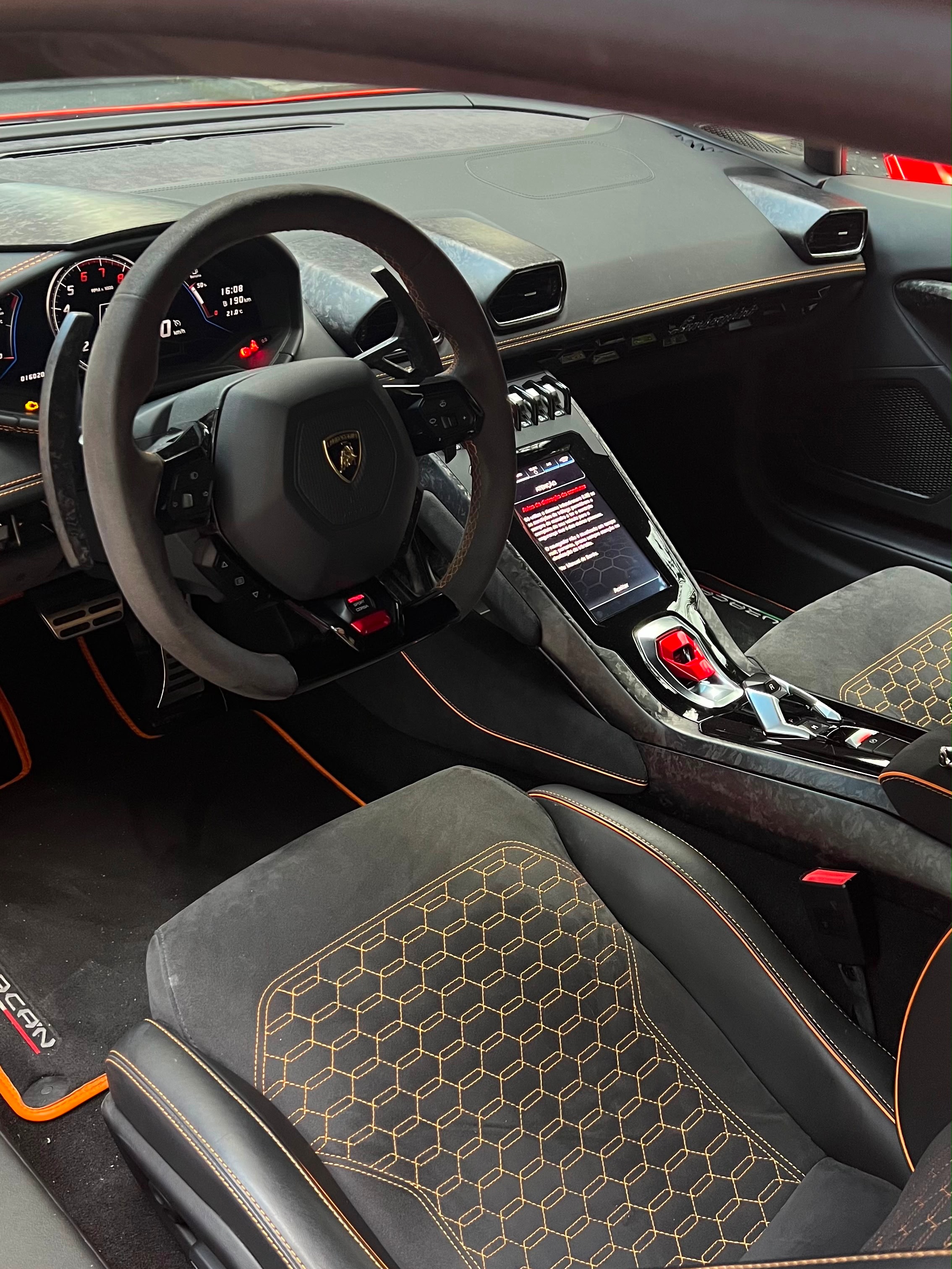 LAMBORGHINI HURACAN EVO - Imagem 7