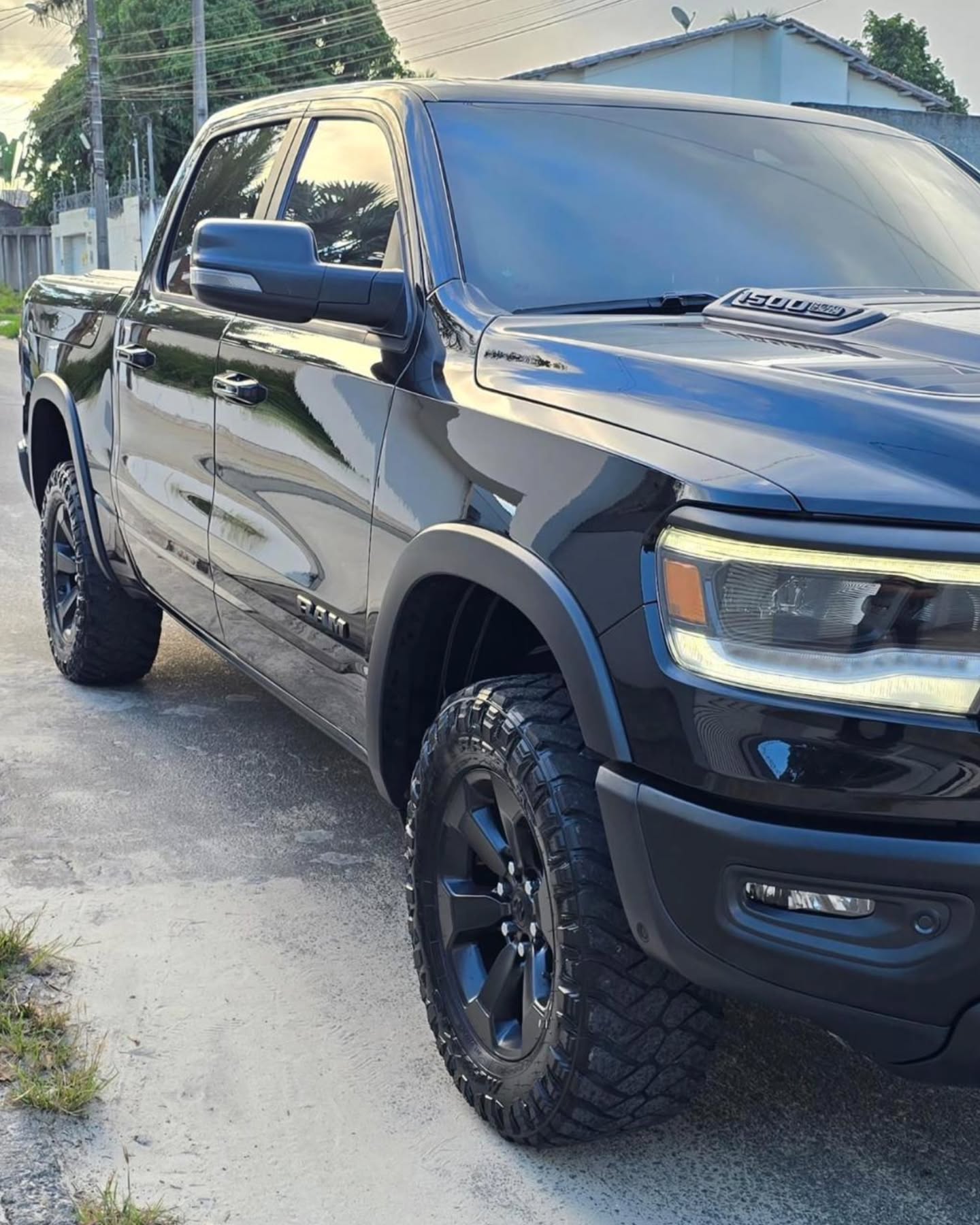 DODGE RAM REBEL - Imagem 3