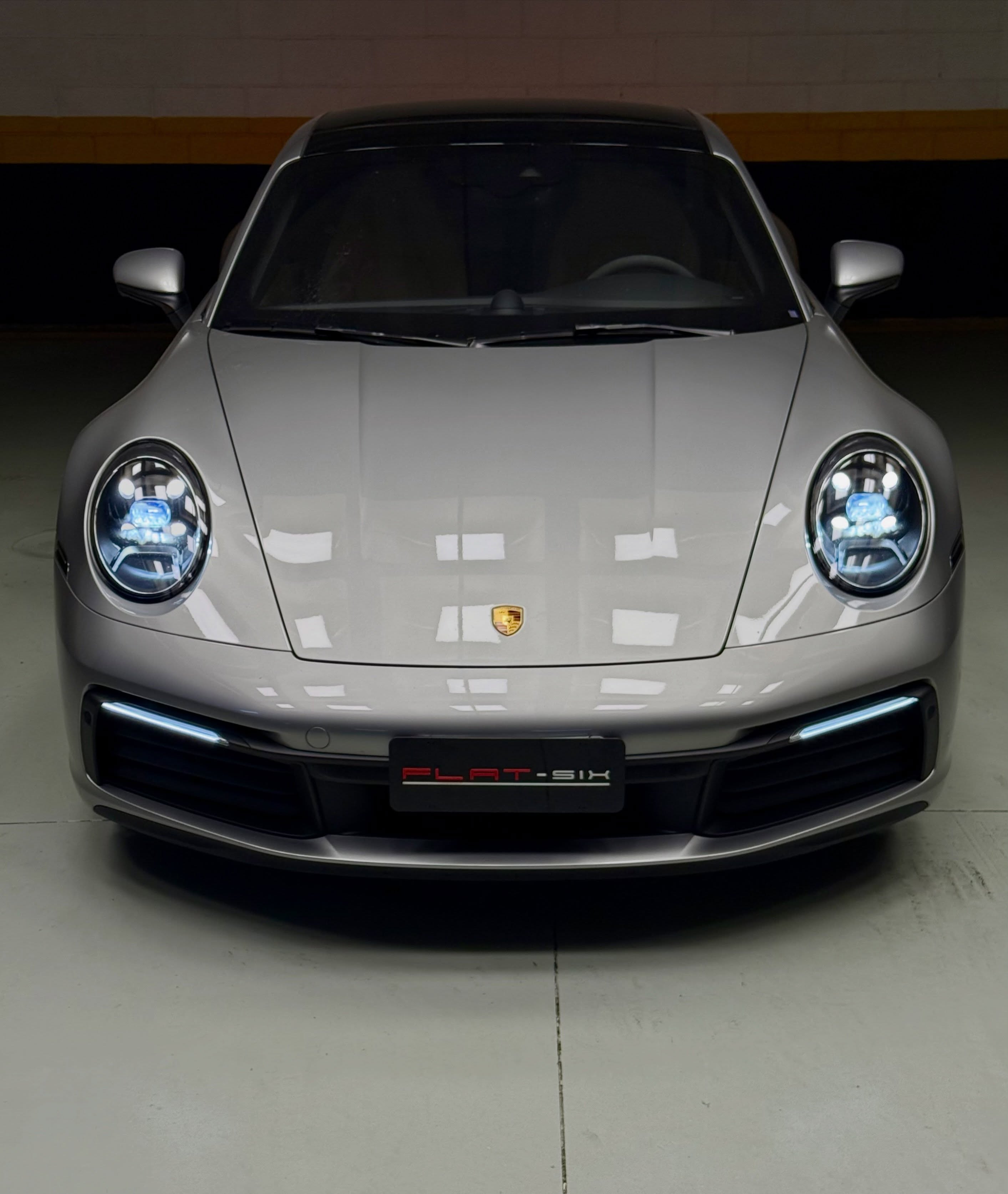 PORSCHE 911 CARRERA - Imagem 3