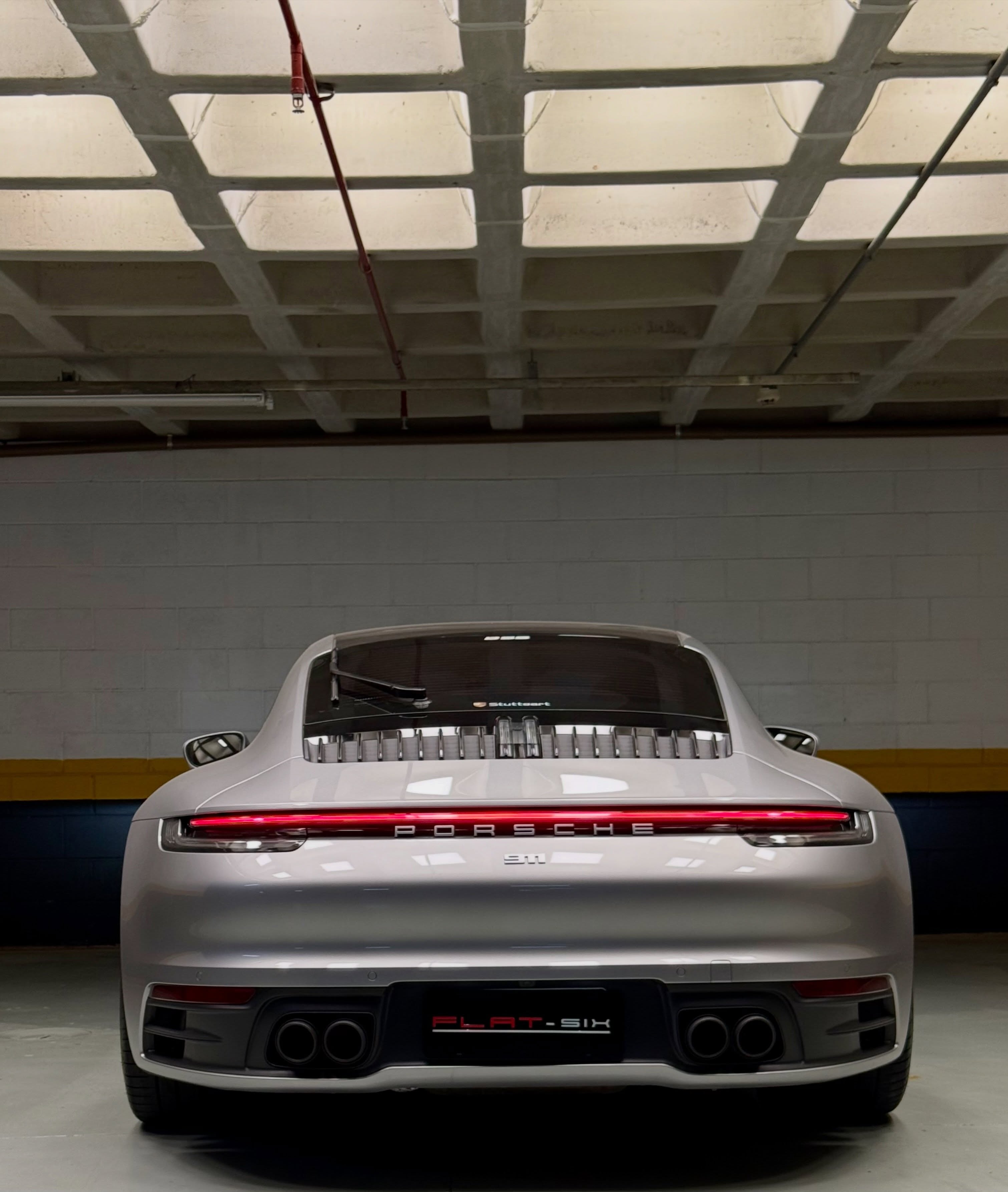 PORSCHE 911 CARRERA - Imagem 7