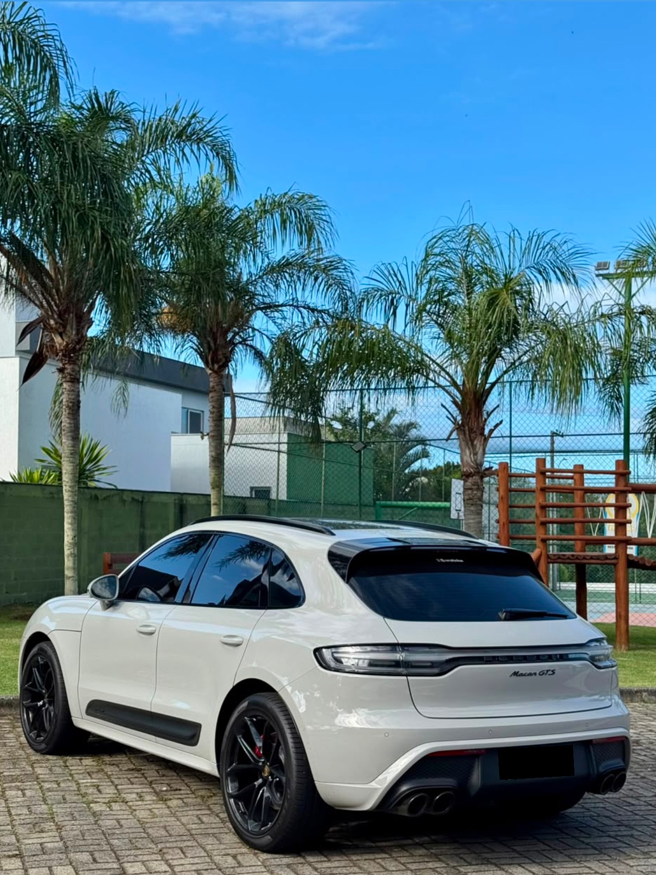 PORSCHE MACAN GTS - Imagem 3
