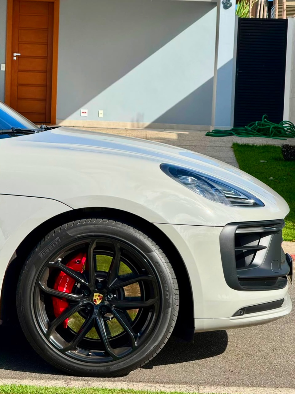 PORSCHE MACAN GTS - Imagem 10