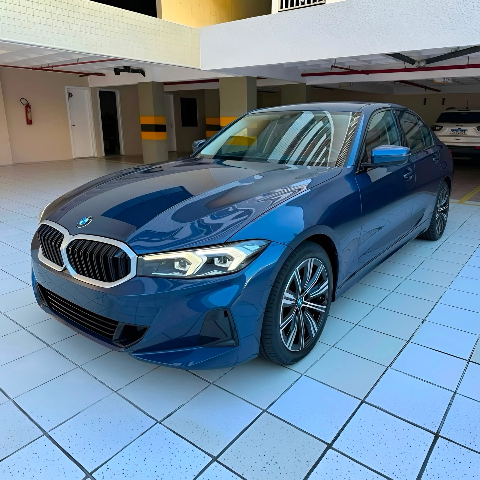 BMW 320I GP - Imagem 2