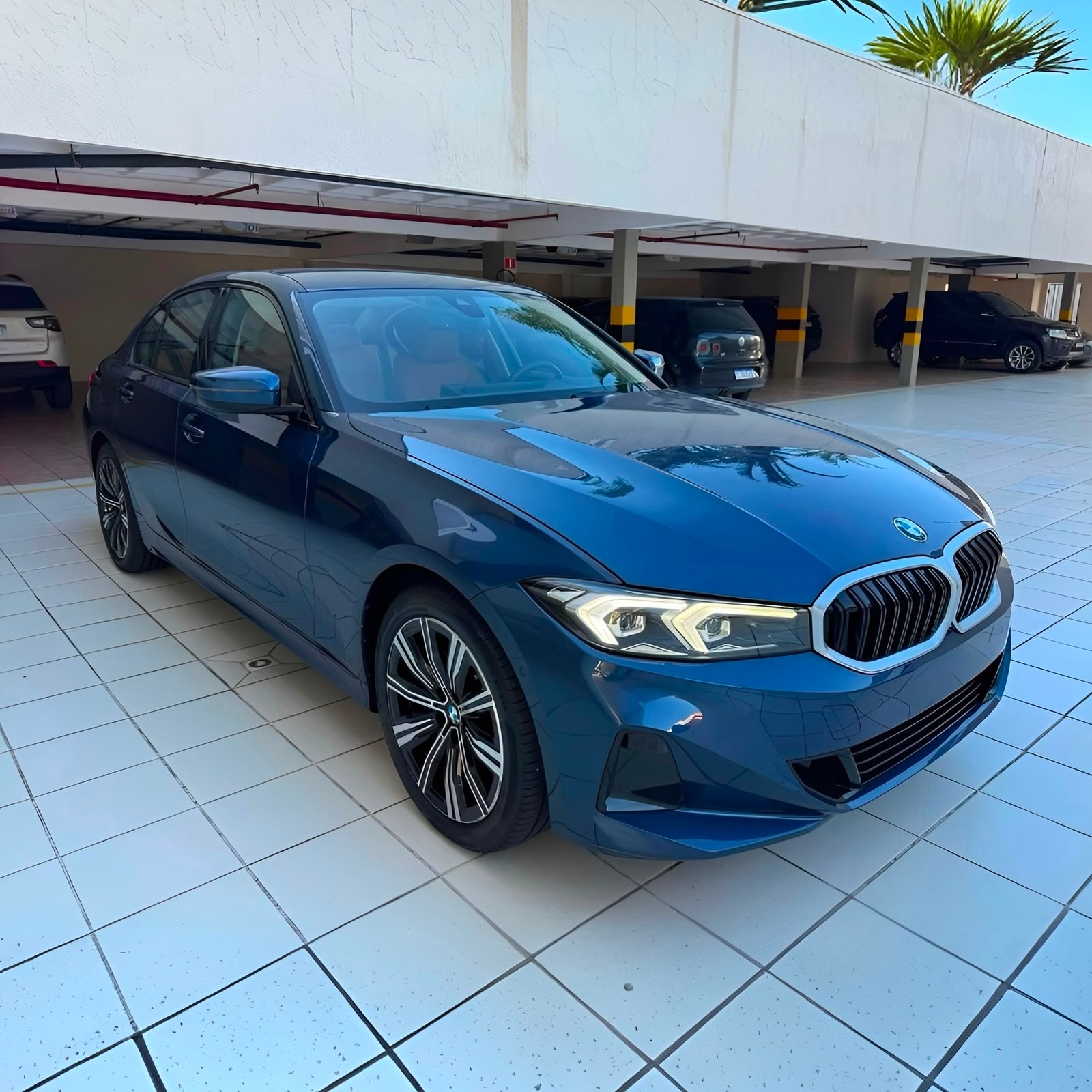 BMW 320I GP - Imagem 5