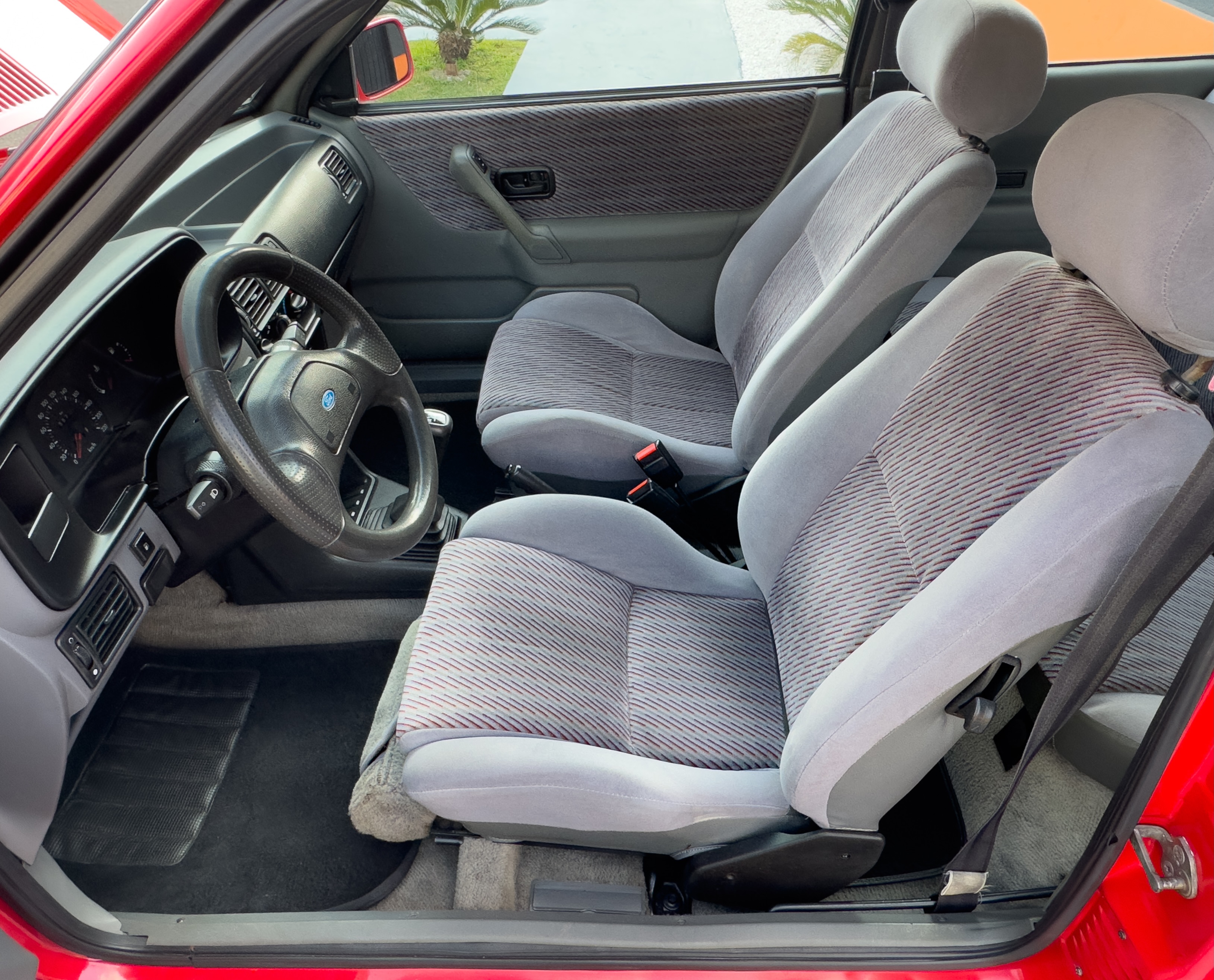 FORD ESCORT XR3 - Imagem 6