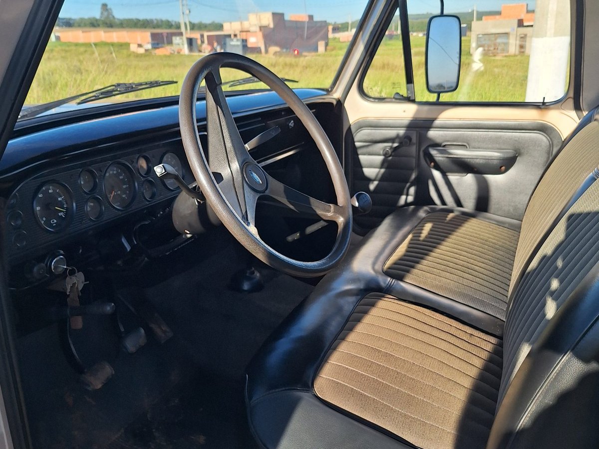 FORD F4000 3.9 TURBO DIESEL 4X2 MANUAL - Imagem 6