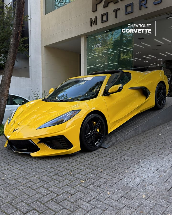 CHEVROLET CORVETTE STINGRAY