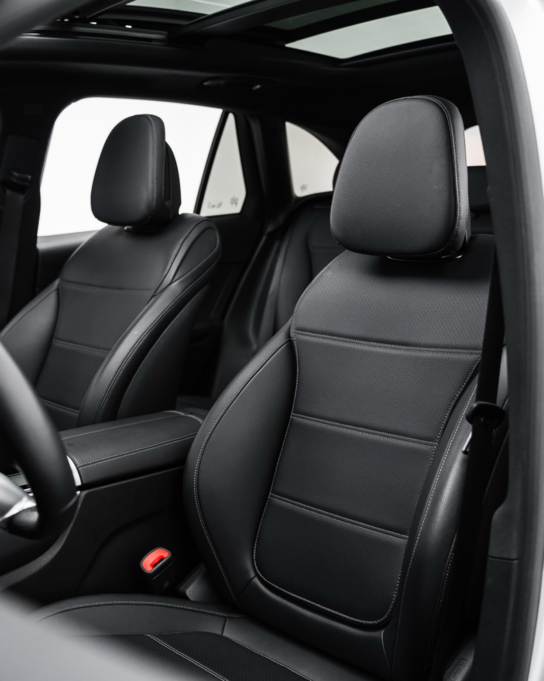 MERCEDES-BENZ GLC - Imagem 7