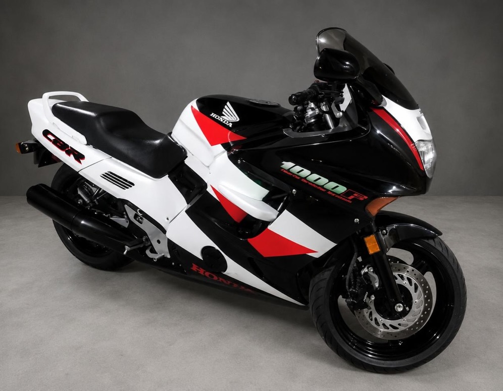 HONDA CBR 1000 F - Imagem 4