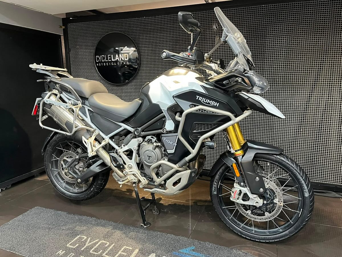 TRIUMPH TIGER 1200 RALLY EXPLORER - Imagem 2