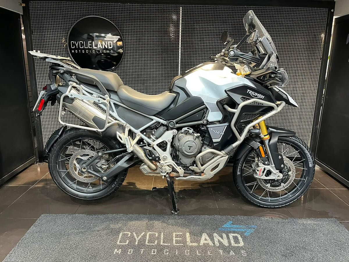 TRIUMPH TIGER 1200 RALLY EXPLORER - Imagem 3