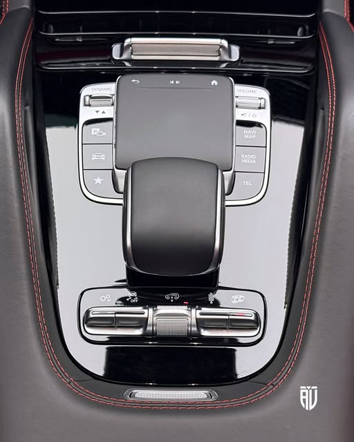 MERCEDES-BENZ GLE 63 AMG S COUPE - Imagem 8