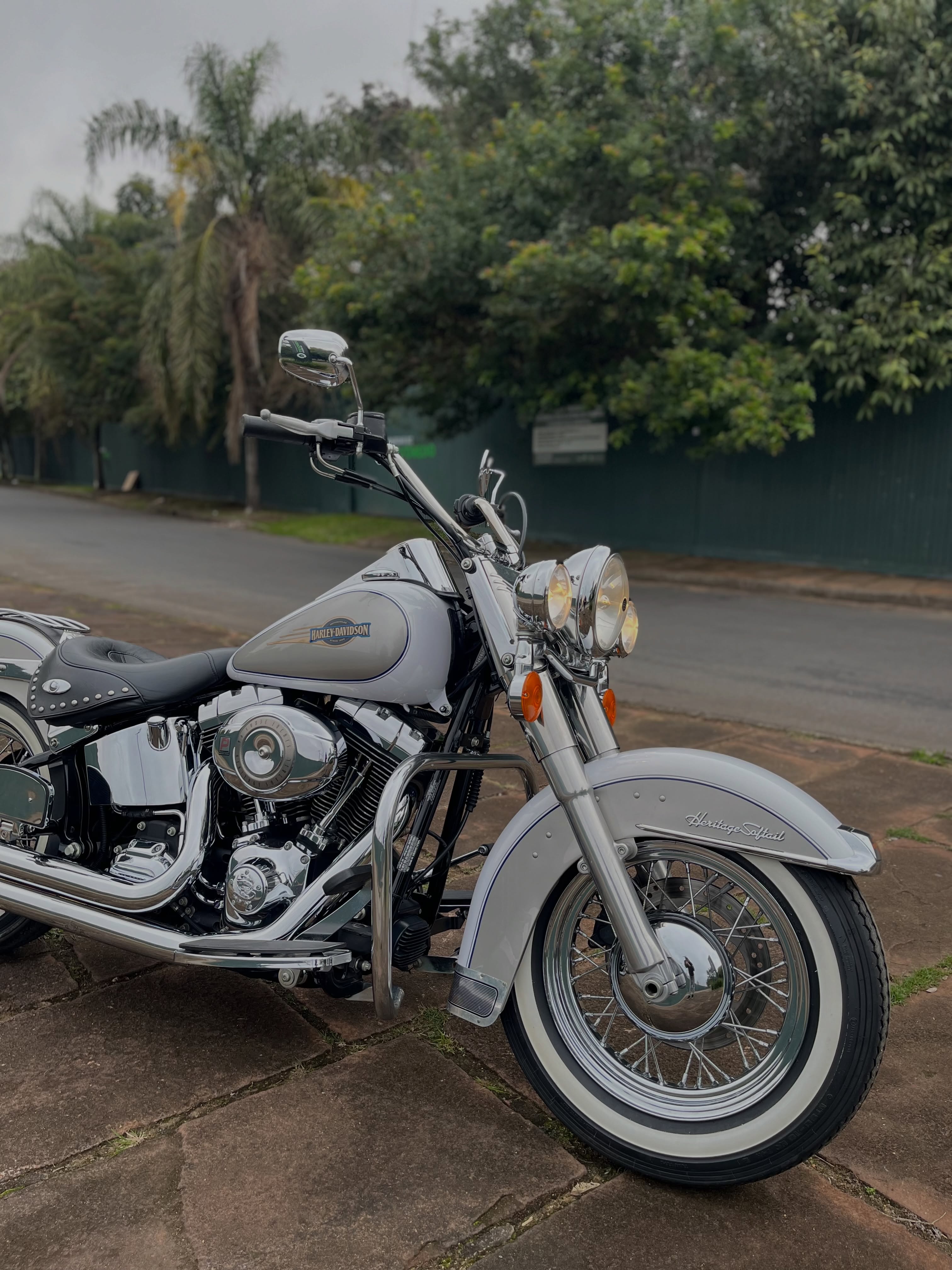 HARLEY-DAVIDSON HERITAGE - Imagem 2