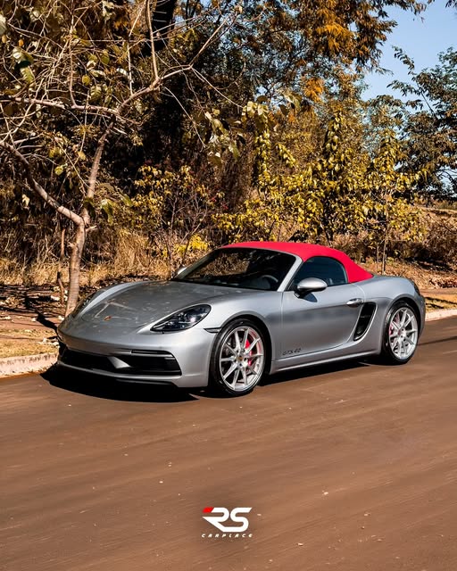 PORSCHE 718 BOXSTER GTS - Imagem 3