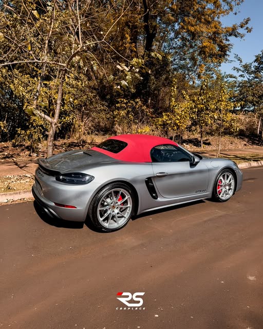 PORSCHE 718 BOXSTER GTS - Imagem 4