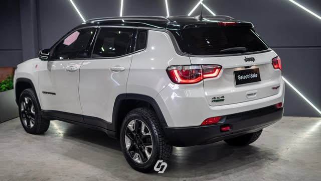 JEEP COMPASS TRAILHAWK - Imagem 13