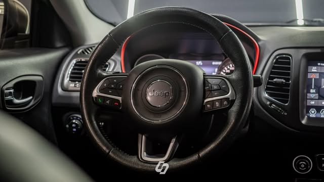 JEEP COMPASS TRAILHAWK - Imagem 18