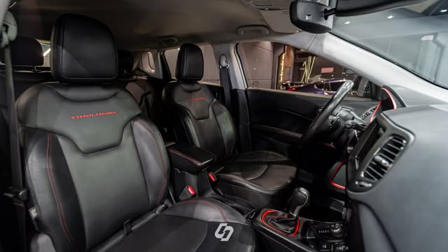 JEEP COMPASS TRAILHAWK - Imagem 20