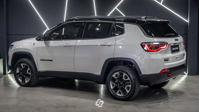 JEEP COMPASS TRAILHAWK - Imagem 3