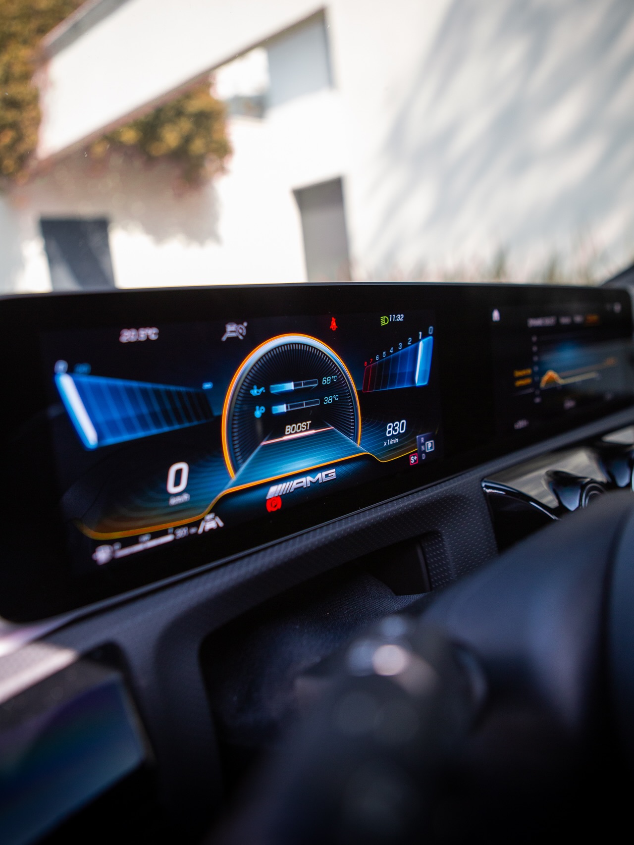 MERCEDES-BENZ A45 AMG - Imagem 14