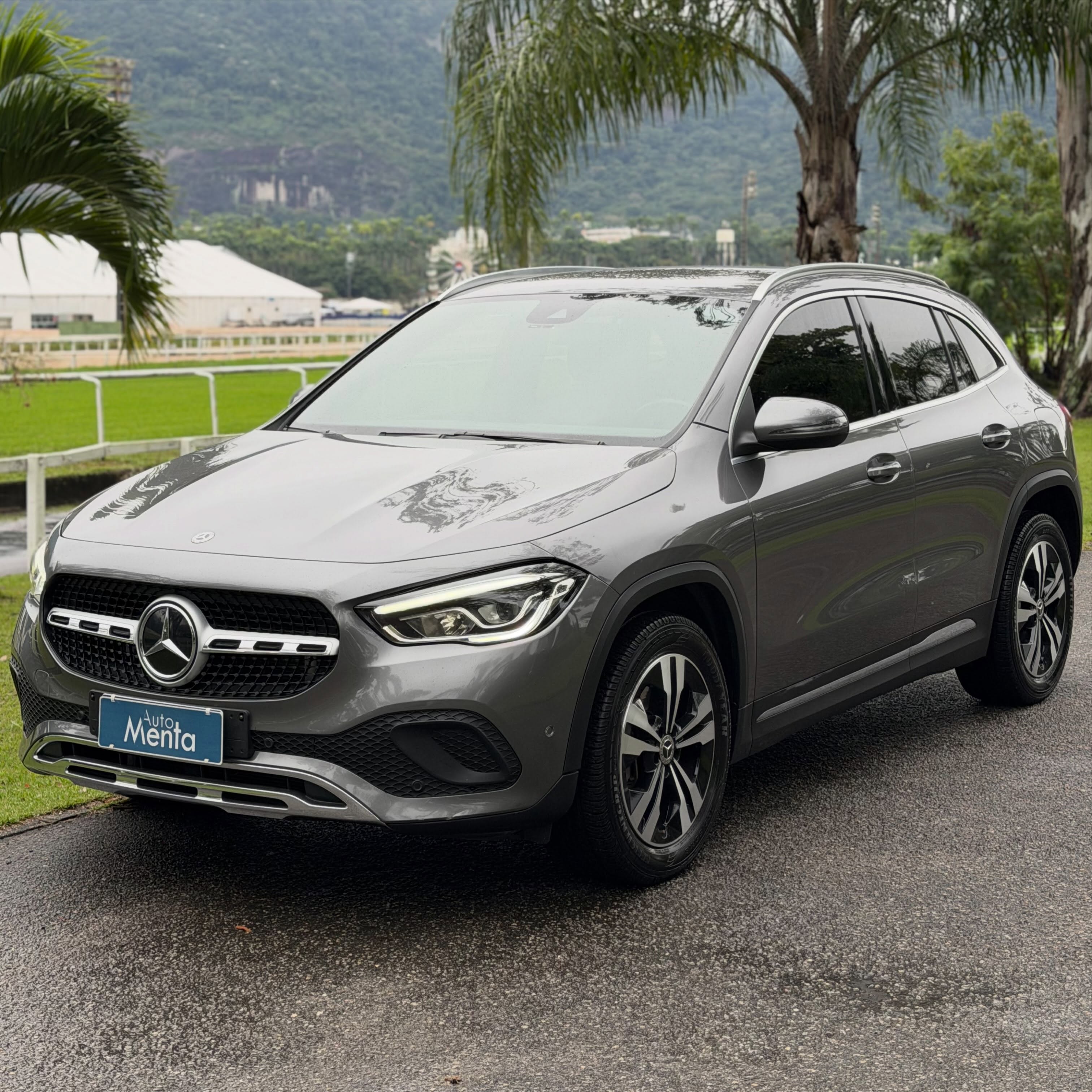 MERCEDES-BENZ GLA 200 ADVANCE - Imagem 1