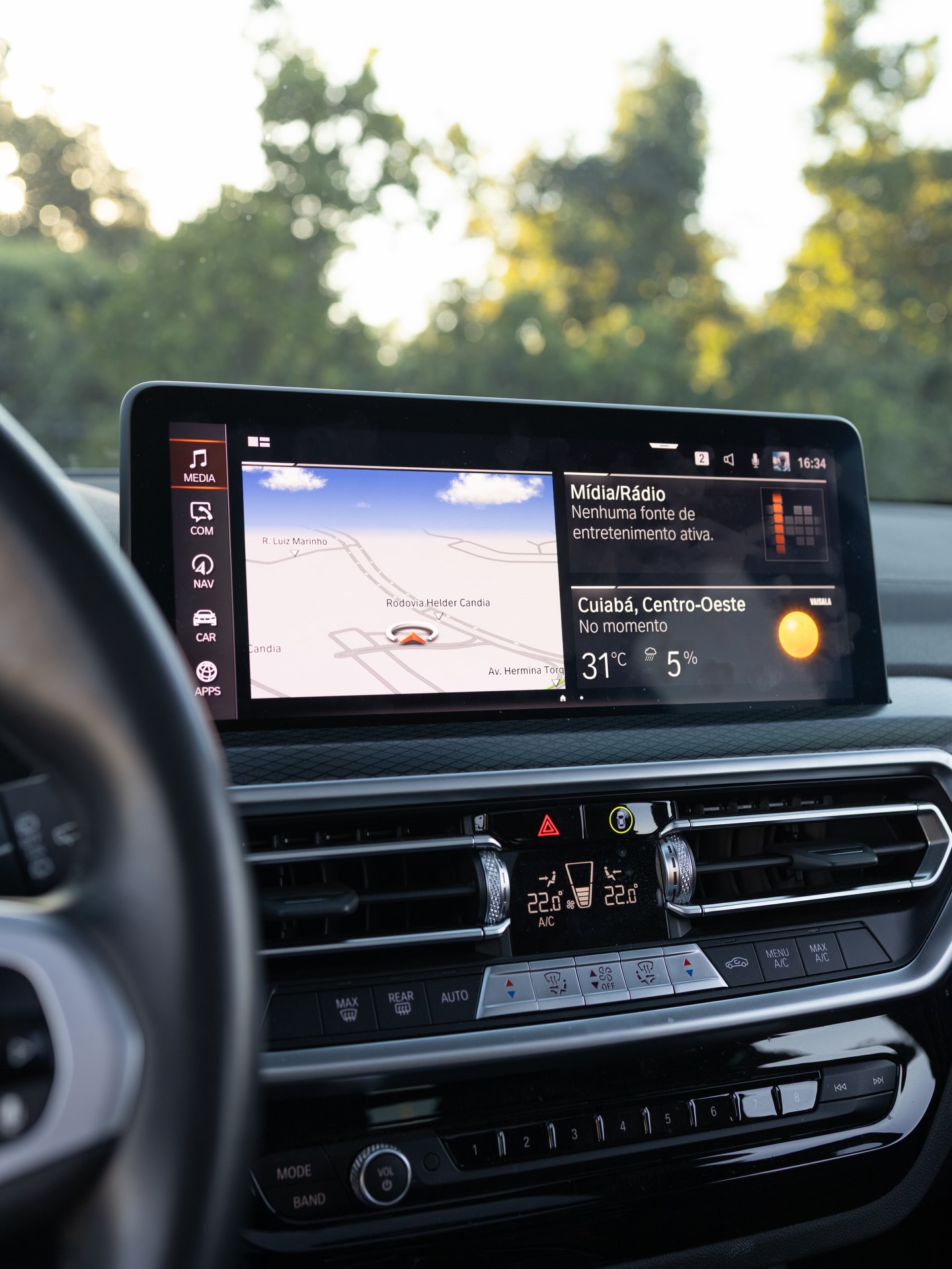 BMW X3 XDRIVE30E M SPORT - Imagem 15
