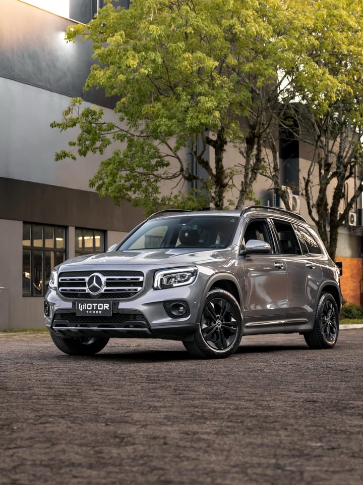 MERCEDES-BENZ GLB ADVANCE