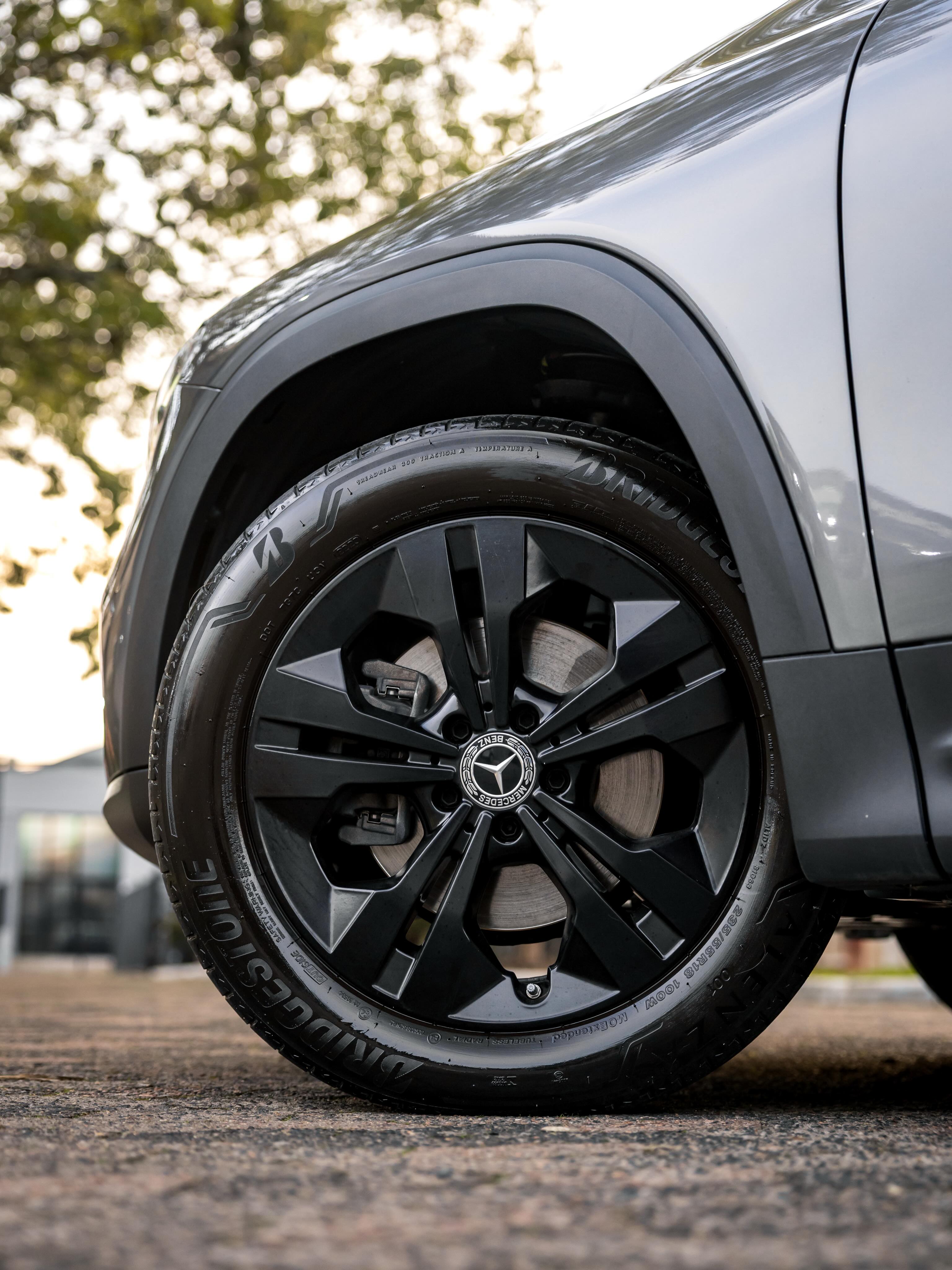 MERCEDES-BENZ GLB ADVANCE - Imagem 11