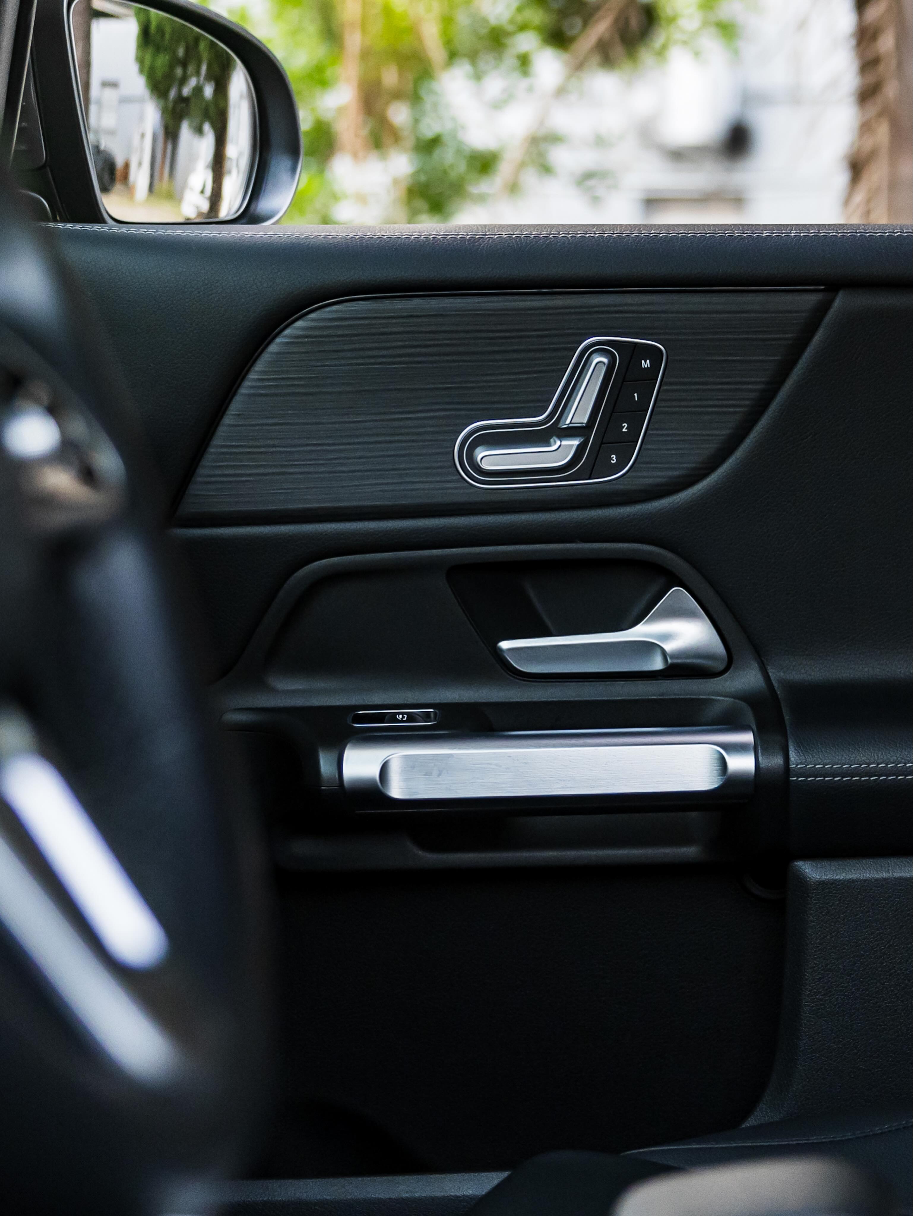 MERCEDES-BENZ GLB ADVANCE - Imagem 6