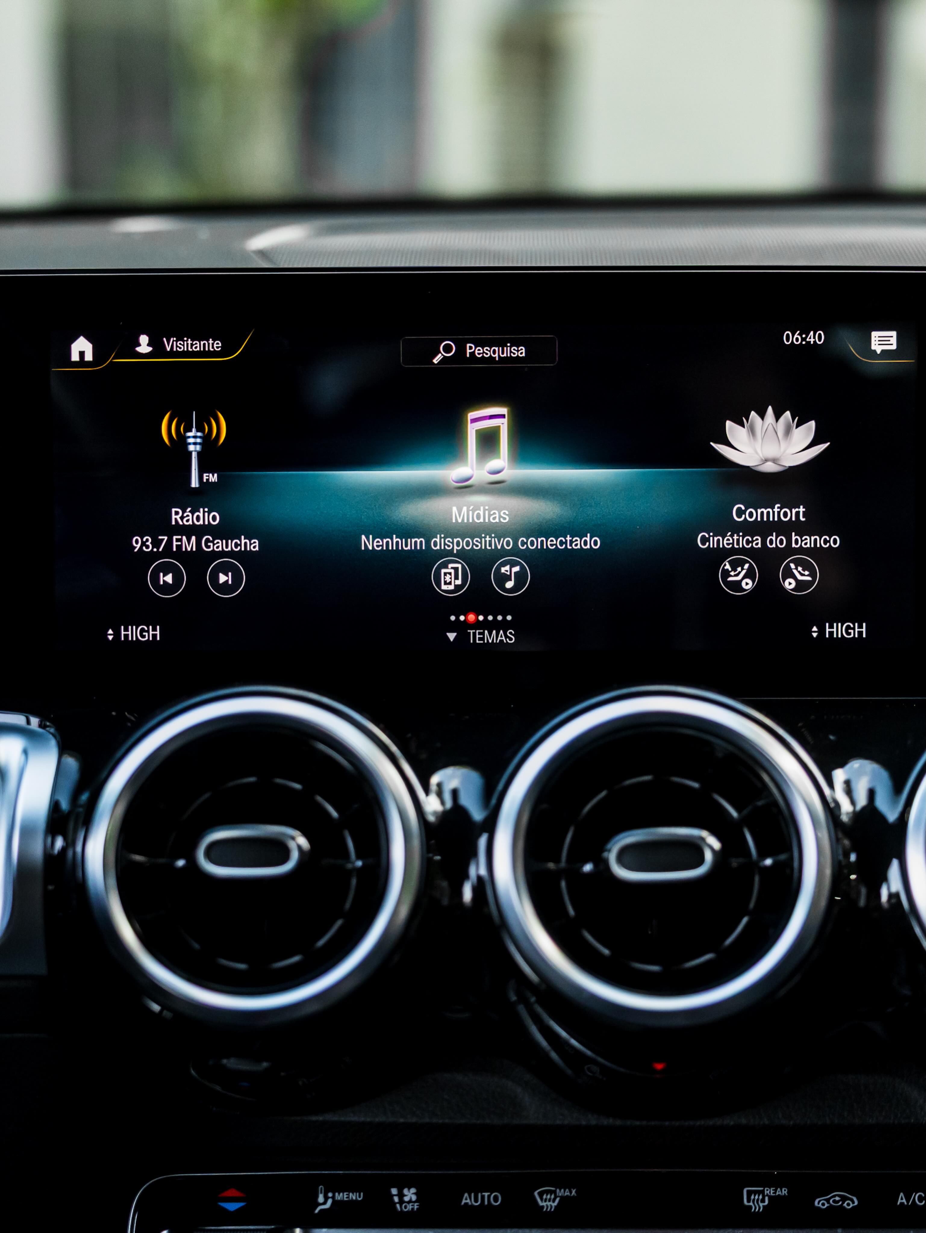 MERCEDES-BENZ GLB ADVANCE - Imagem 8