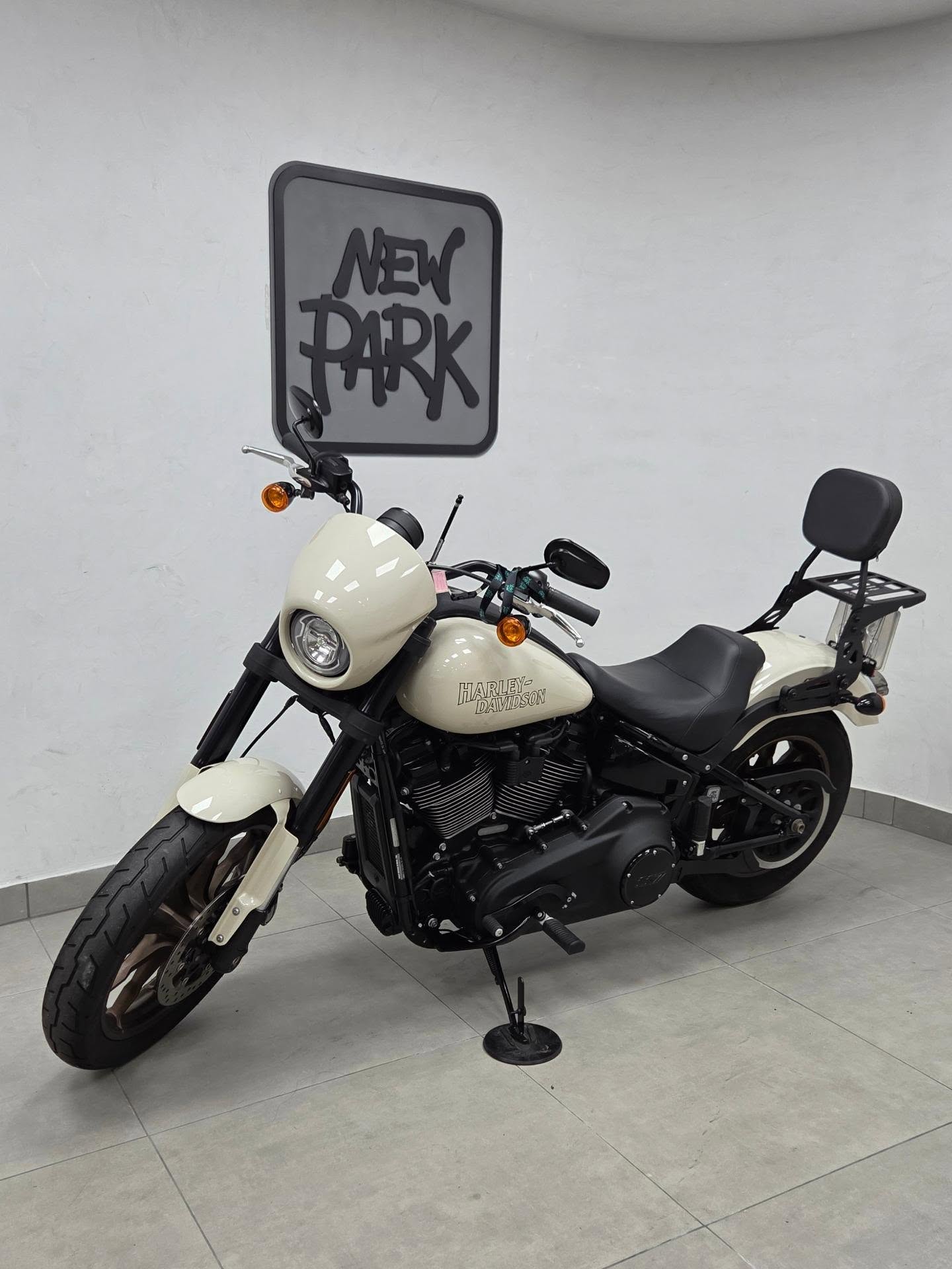 HARLEY-DAVIDSON SOFTAIL LOW RIDER S - Imagem 10