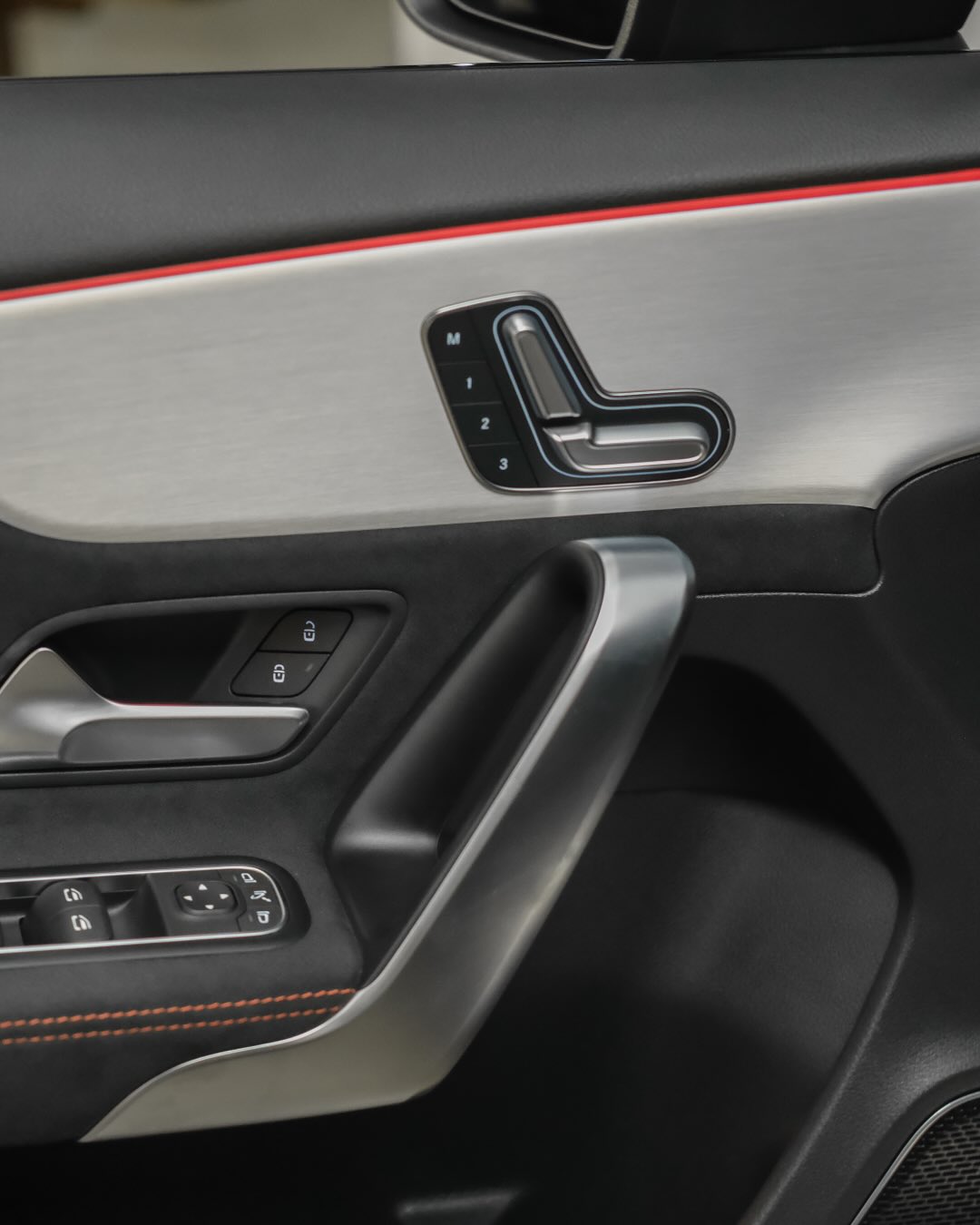 MERCEDES-BENZ A 45 S - Imagem 6