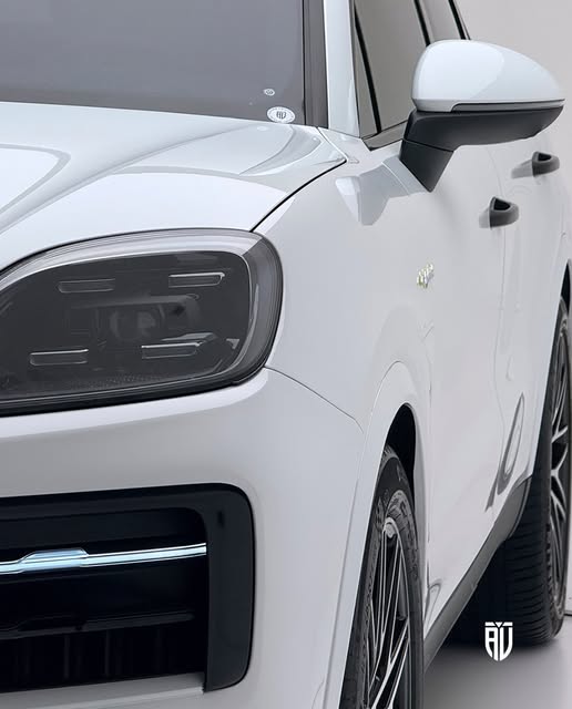 PORSCHE CAYENNE E-HYBRID COUPE - Imagem 5