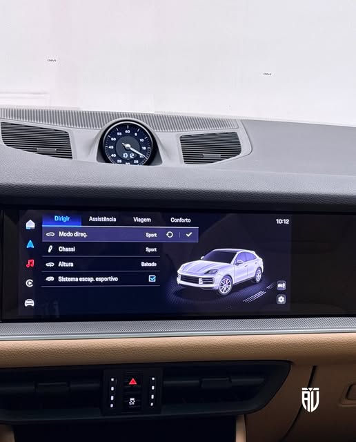 PORSCHE CAYENNE E-HYBRID COUPE - Imagem 10