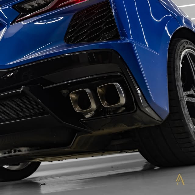 CHEVROLET CORVETTE STINGRAY LT3 TARGA - Imagem 6