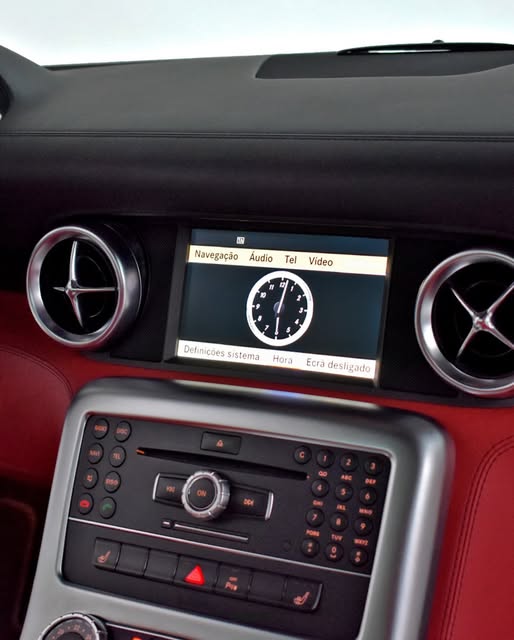MERCEDES-BENZ SLS 63 AMG - Imagem 8