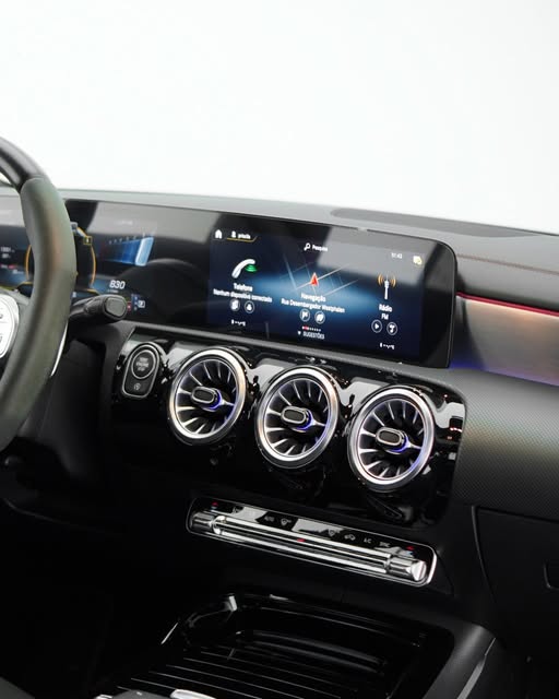 MERCEDES-BENZ CLA 45 S 4MATIC+ - Imagem 5