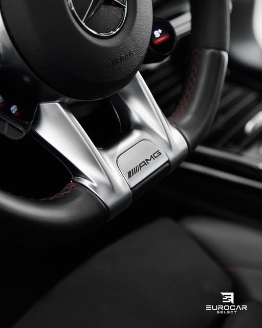 MERCEDES-BENZ CLA 45 S 4MATIC+ - Imagem 8