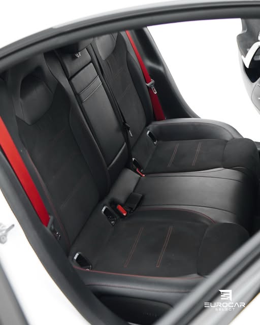 MERCEDES-BENZ CLA 45 S 4MATIC+ - Imagem 10