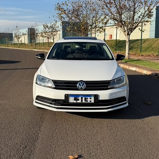 VOLKSWAGEN JETTA COMFORTLINE - Imagem 3