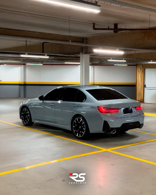 BMW 320I M SPORT - Imagem 4