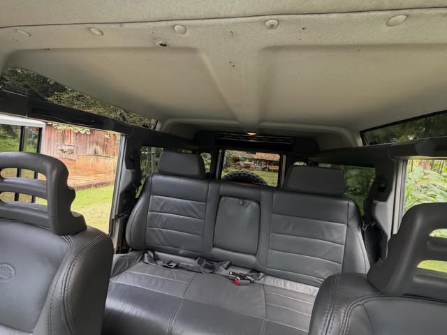 LAND ROVER DEFENDER 110 - Imagem 18