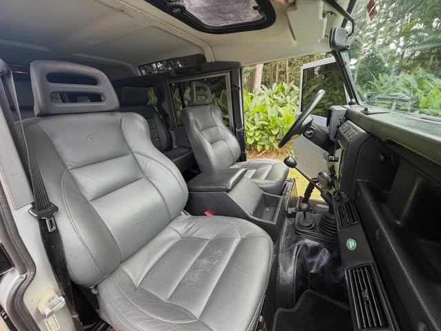 LAND ROVER DEFENDER 110 - Imagem 5